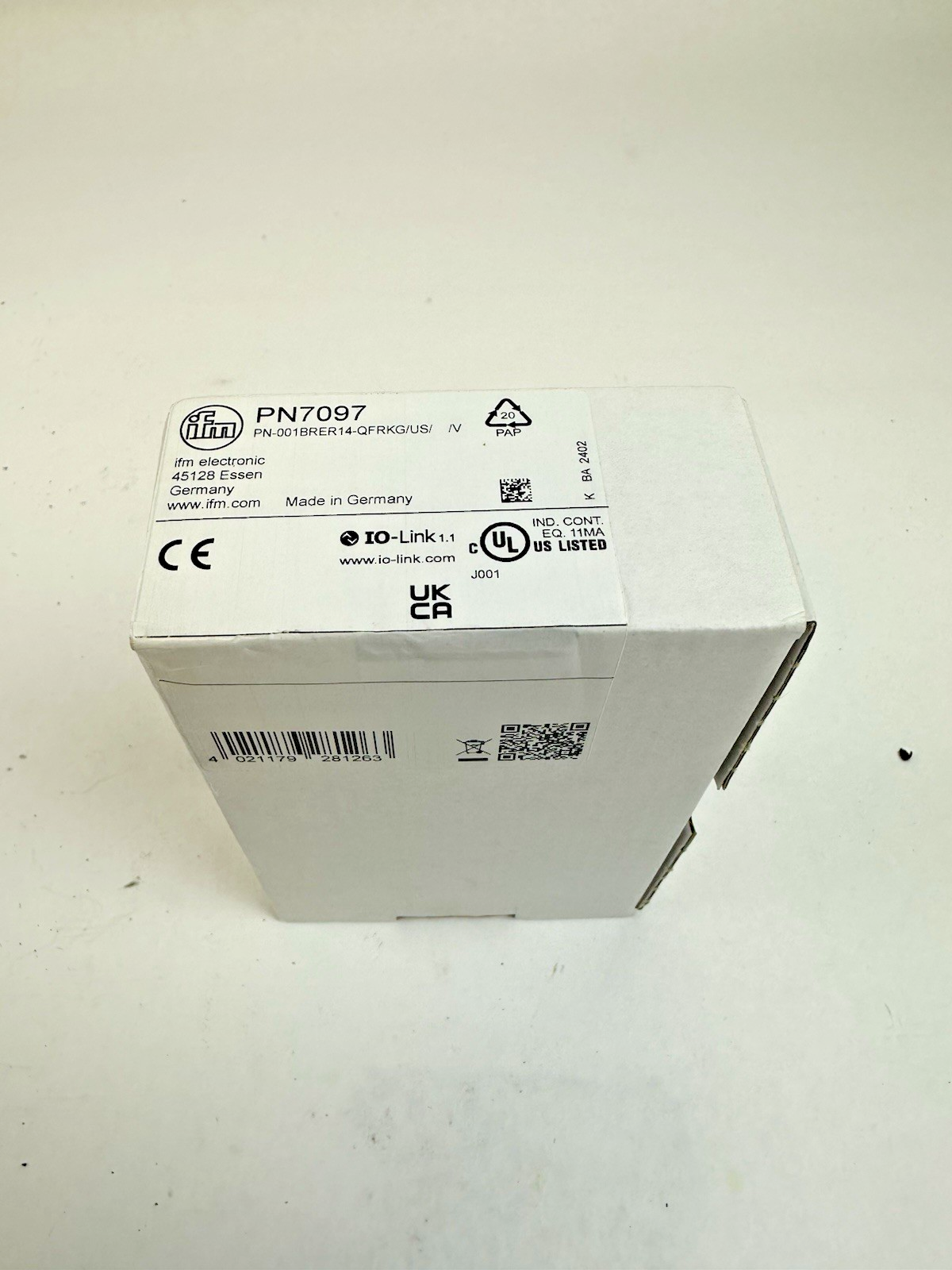 IFM PN7097, PRESSURE SENSOR W/ DISPLAY, PN-001BRER14-QFRKG