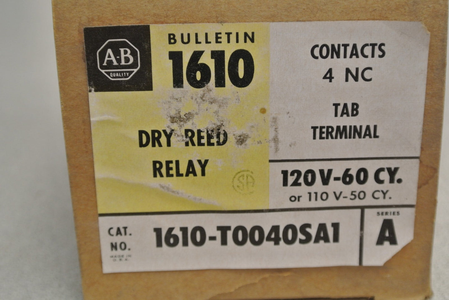 ALLEN-BRADLEY 1610-T0040SA1 DRY REED RELAY / 4 N.C. / 120V, 60Hz - NEW SURPLUS