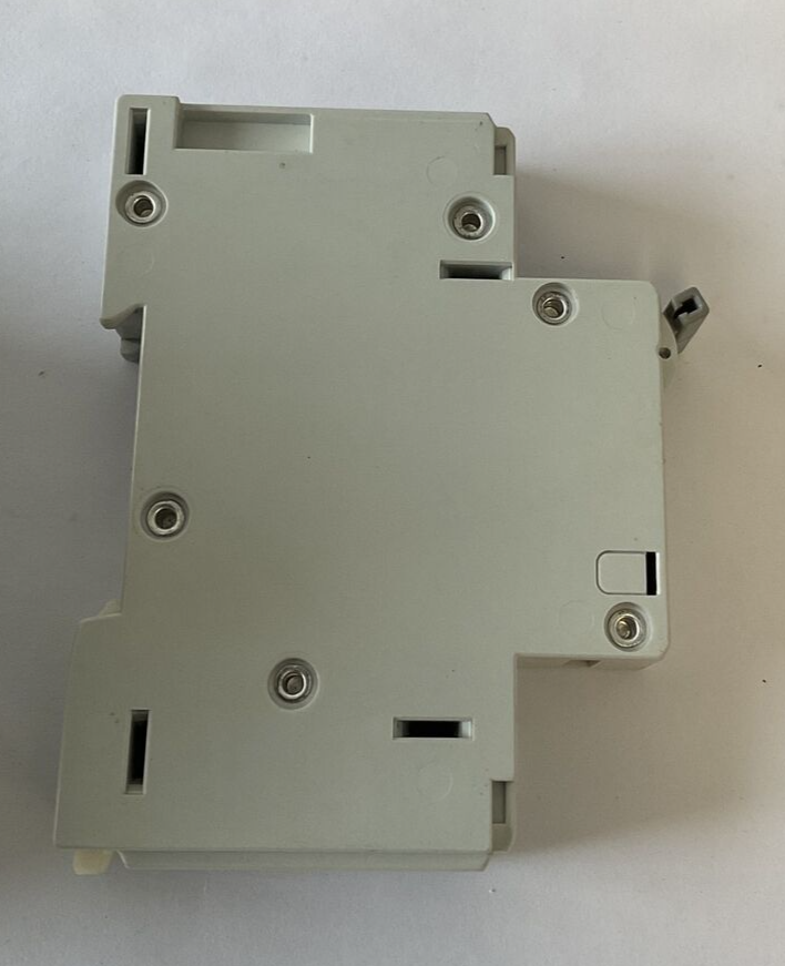 ALLEN BRADLEY 1492-CB1 G 050 CIRCUIT BREAKER 5A 1/2HP 277V 1PH SER.C ***LOTOF3**