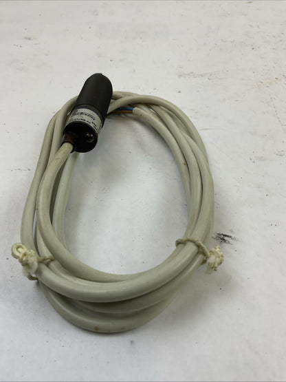 ALLEN BRADLEY 42CA-U1JNB-A2 SER A 10-30VDC PHOTOELECTRIC SENSOR