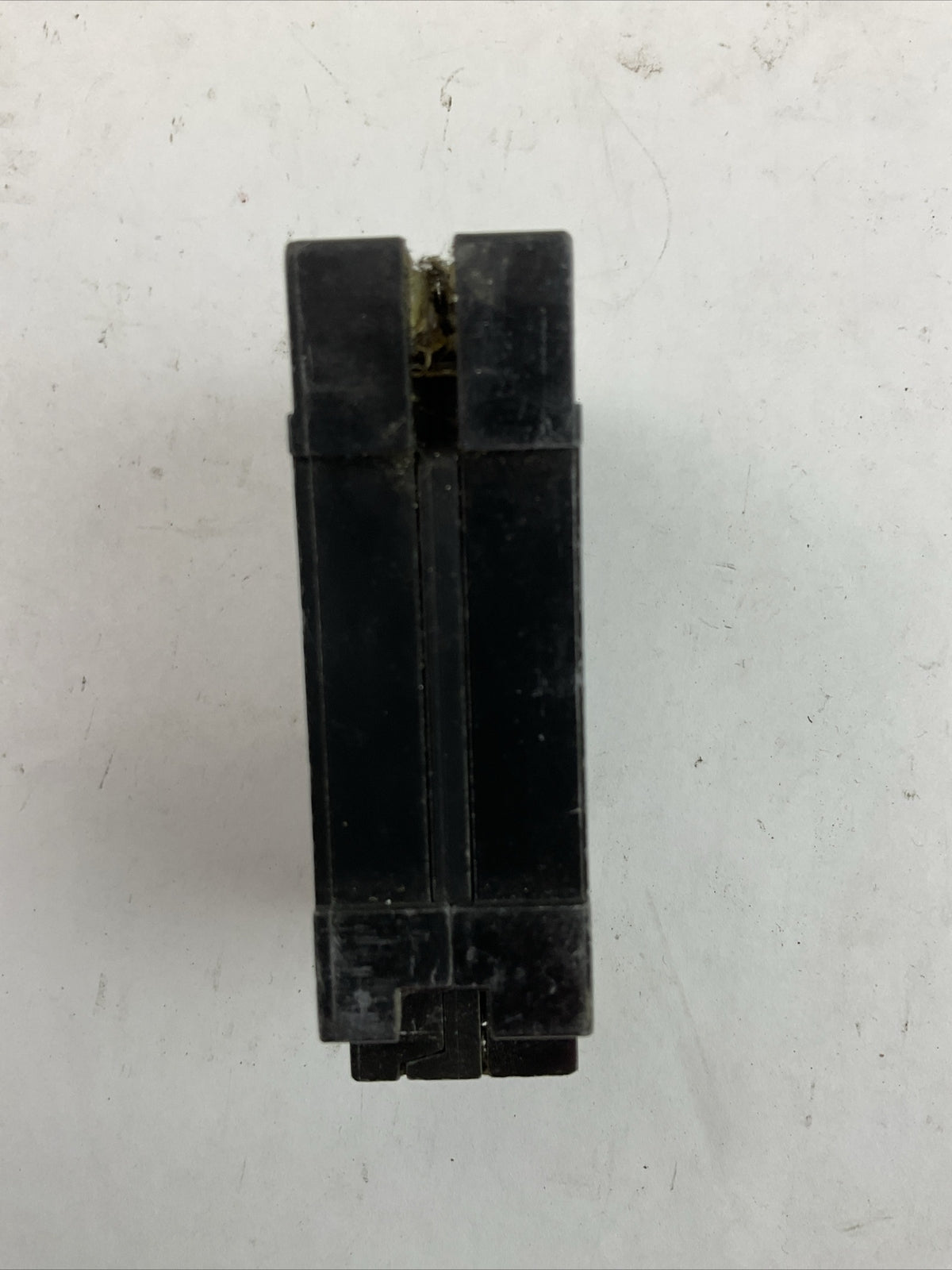 SQUARE D HOMT2020 MINITURE CIRCUIT BREAKER 20/20AMP 120/240VAC