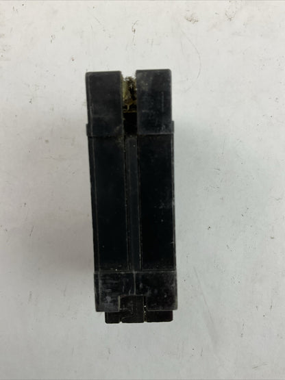 SQUARE D HOMT2020 MINITURE CIRCUIT BREAKER 20/20AMP 120/240VAC