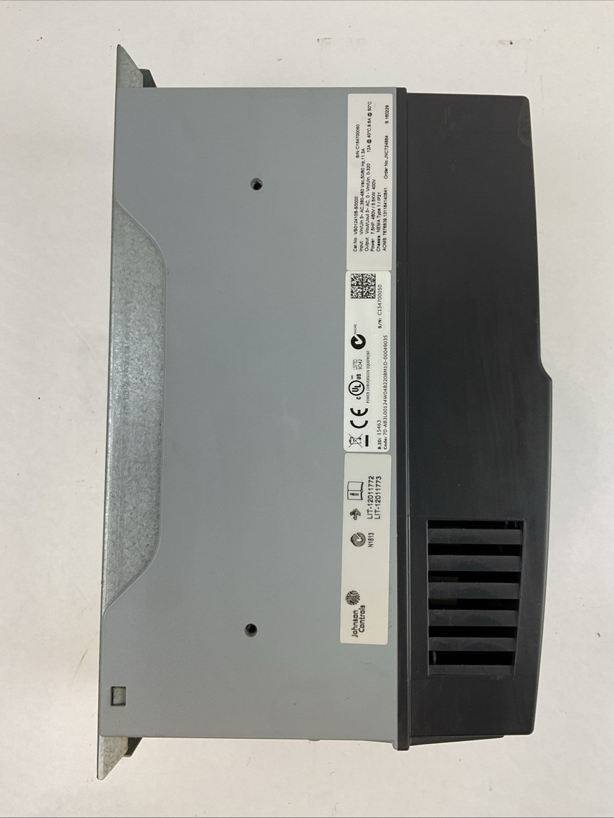 JOHNSON CONTROLS VS012410B-S0000 VARIABLE SPEED DRIVE POWER 7.5HP 480VAC