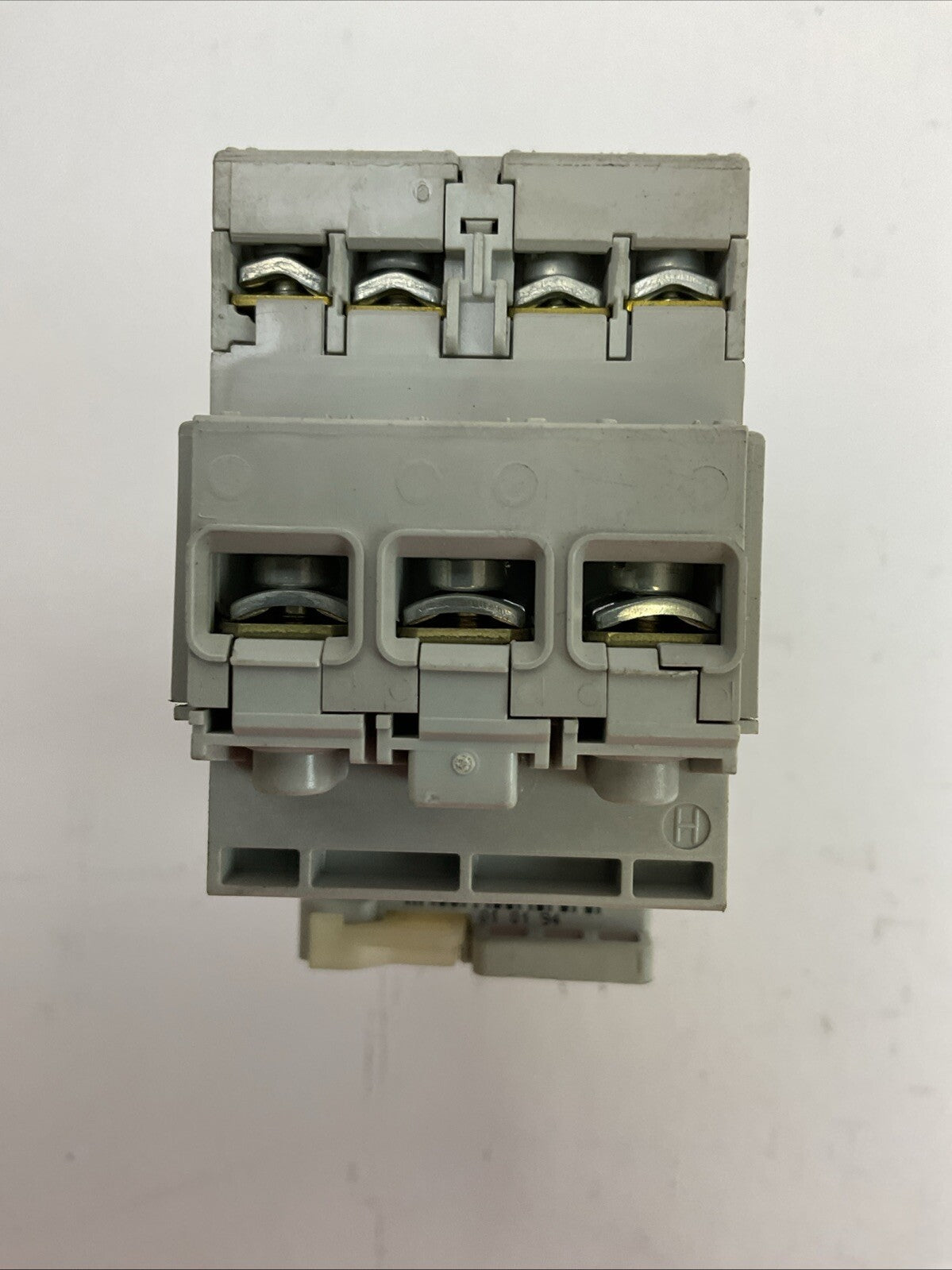ALLEN BRADLEY STARTER (100-C09E*10 COIL 24VDC + 193-EA1CB 0.32-1.0A)