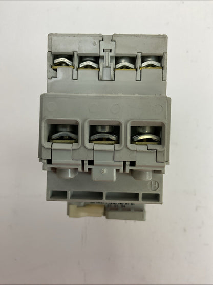 ALLEN BRADLEY STARTER (100-C09E*10 COIL 24VDC + 193-EA1CB 0.32-1.0A)