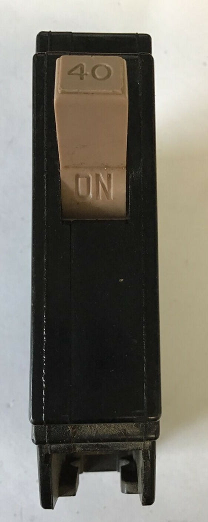 CUTLER HAMMER CH140 CIRCUIT BREAKER 40A 120/240VAC 1POLE CLASS CTL**LOTOF2**