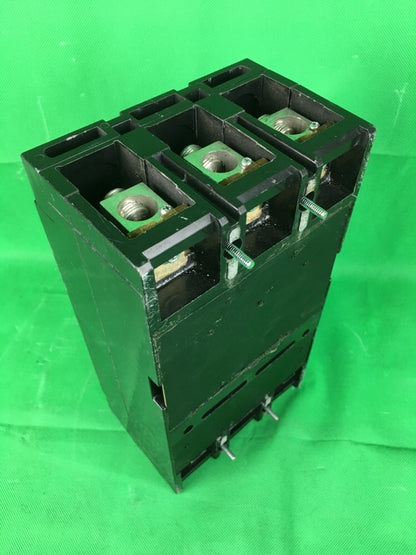 SQUARE D LAL34250MC S4 250AMP BREAKER 240/480V VOLT W/ AUX. SWITCH 3 POLE