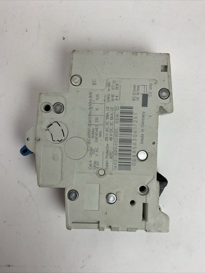 ALLEN BRADLEY 1492-SPM1D300 CIRCUIT BREAKER SER D 30A 277VAC 48VDC 1POLE