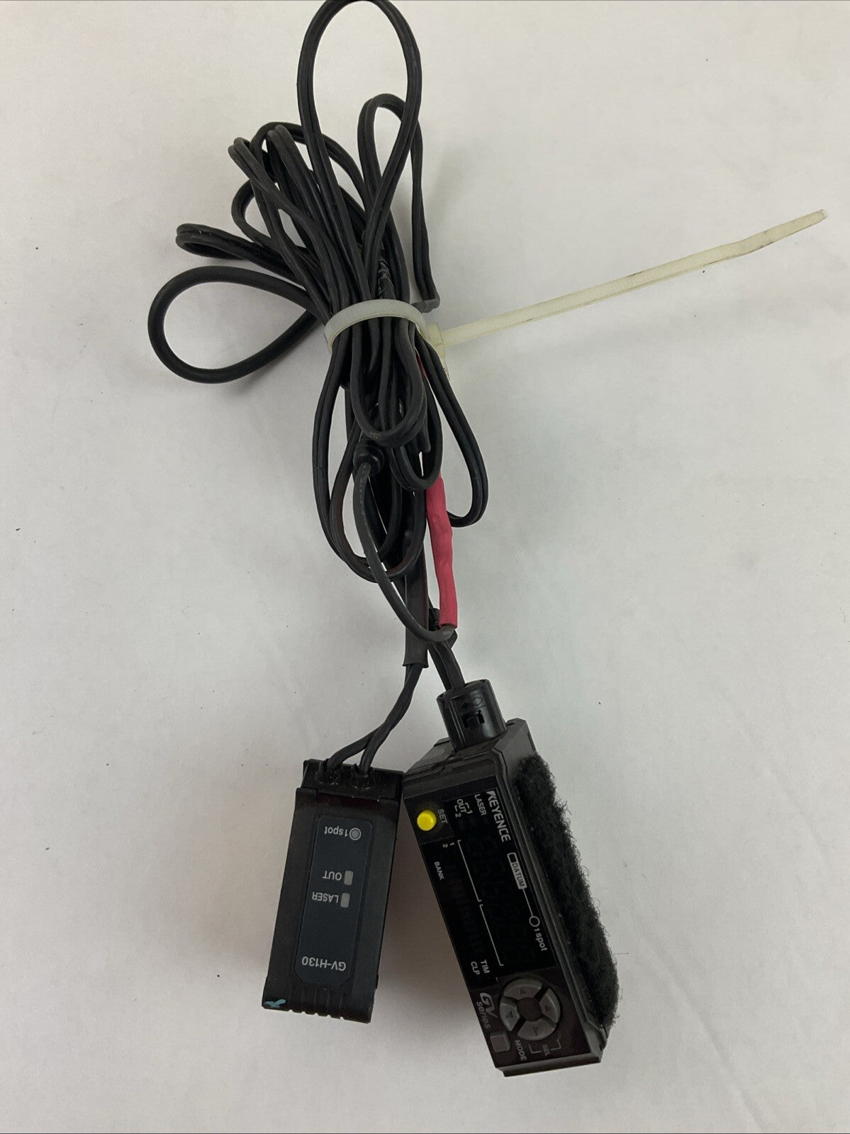 KEYENCE GV-H130 + GV-21 LASER SENSOR