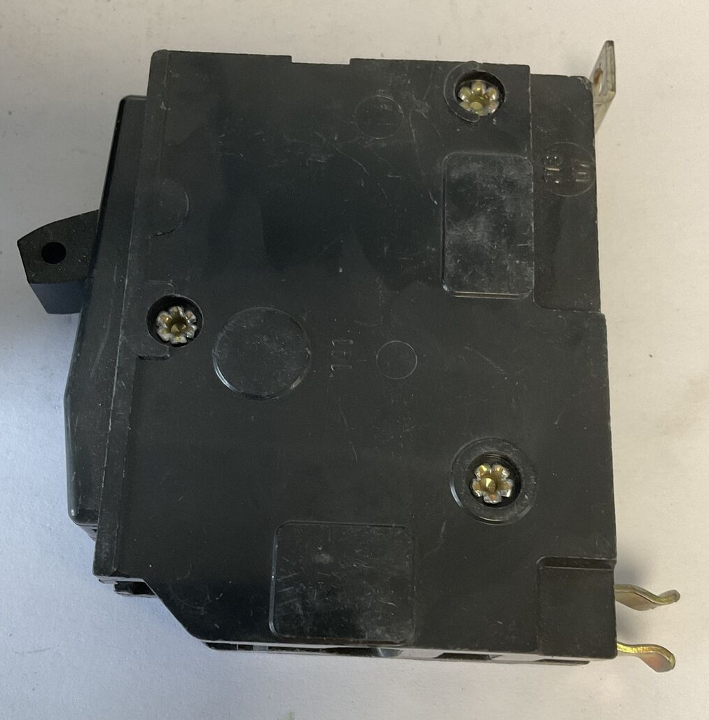 SQUARE D QOB130 CIRCUIT BREAKER 120/240VDC***LOTOF2***