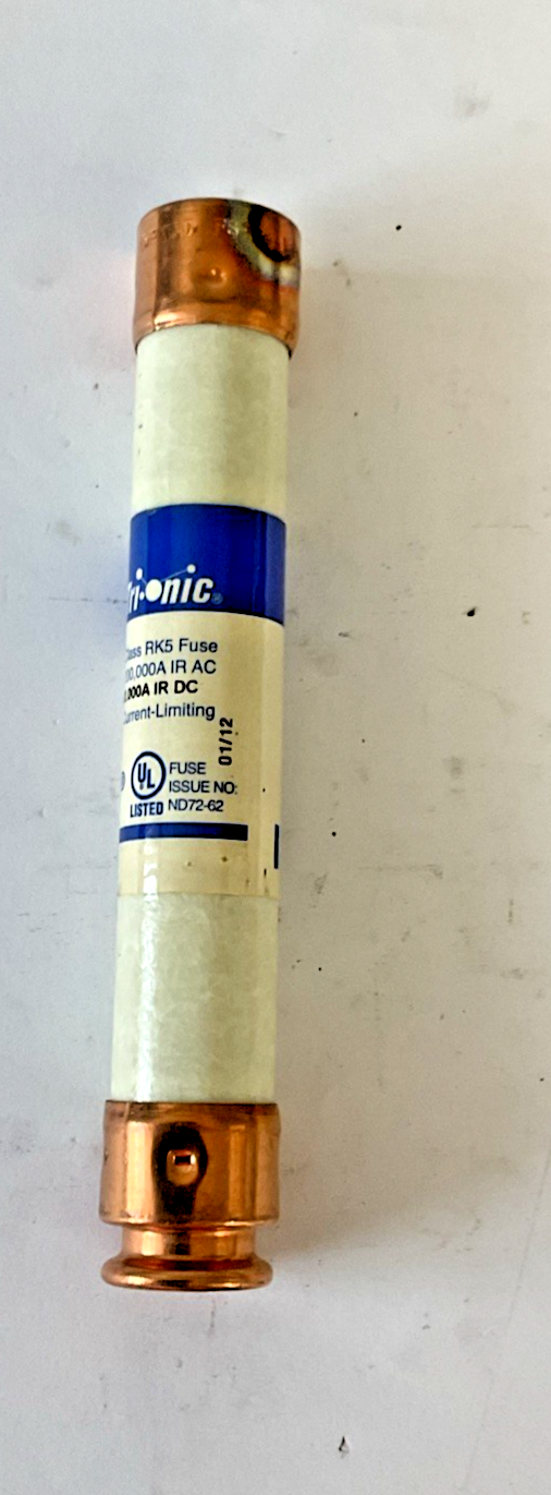 FERRAZ SHAWMUT TRS15R FUSE 15A 600VAC/300VDC RK5 ***LOTOF3***