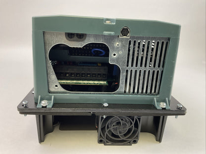 ROCKWELL AUTOMATION 9VT41F-011BTANN AC DRIVE SER A 400V 7.5HP FIRMWARE NO 3.001