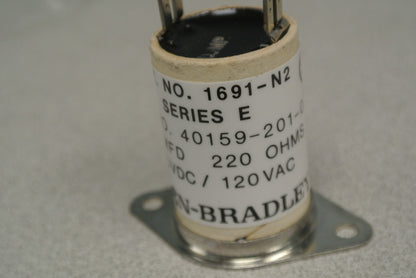ALLEN-BRADLEY 1691-N2 CONTACT PROTECTOR / SURGE SUPPRESSOR / 0.5 mfd / 220 OHMS