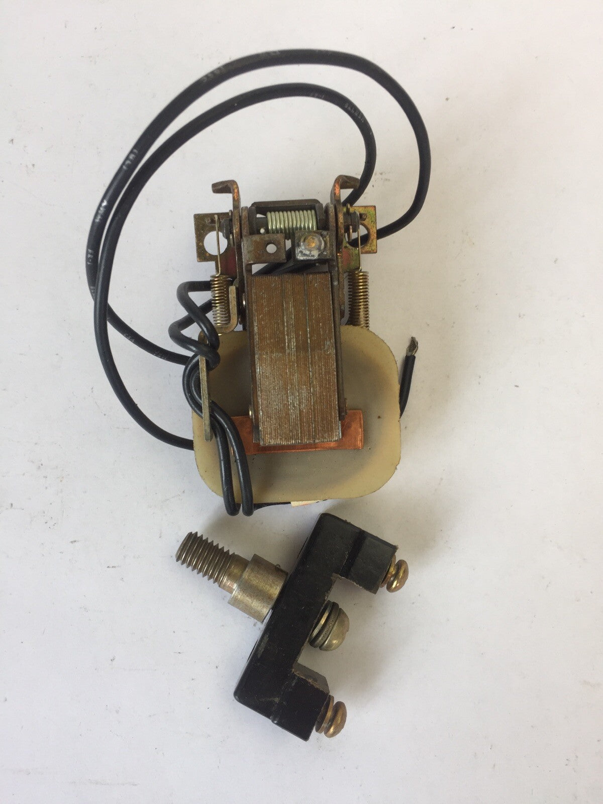 ITE S01JL0R0 110-125VAC 25-60HZ