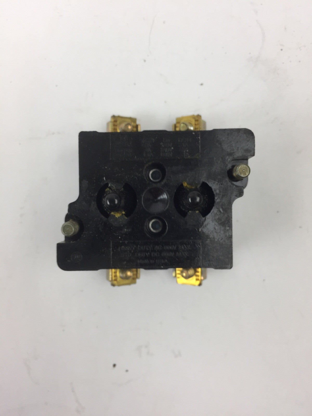 CUTLER HAMMER 10250T/91000T CONTACT BLOCK 2 N.C. 600 VOLT