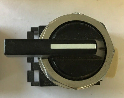 CUTLER HAMMER LEVER SELECTOR 3POS W/CUTLER HAMMER E22D