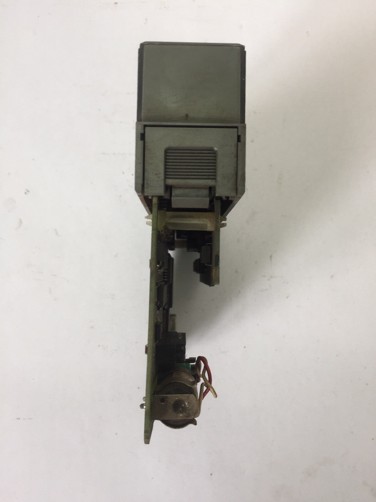 ALLEN BRADLEY 1747-L532 PROCESSOR UNIT 24VDC SER D PROC. REV 4