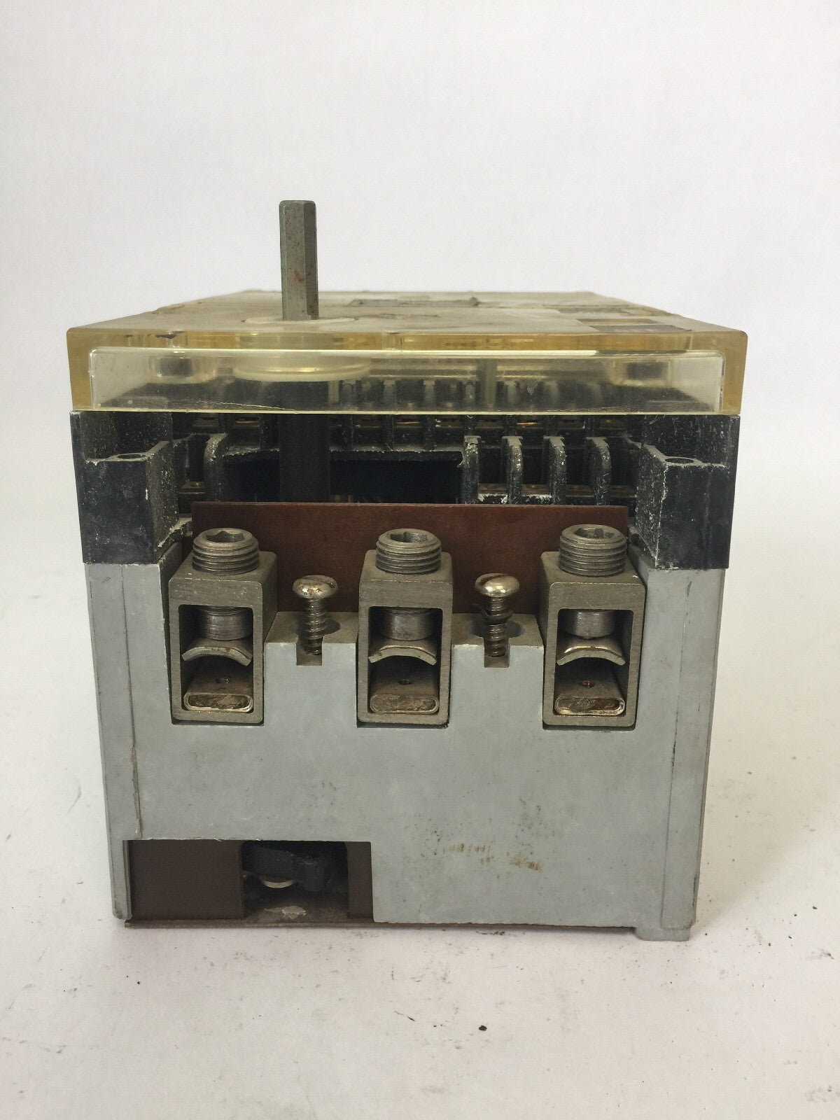 KLOCKNER MOELLER NZMH9-250 CIRCUIT BREAKER 600VAC 225HP 225A