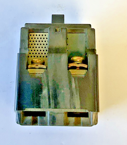 FUJI ELECTRIC EA52A CIRCUIT BREAKER 15A 220VAC 2.5KA BB29EA-015