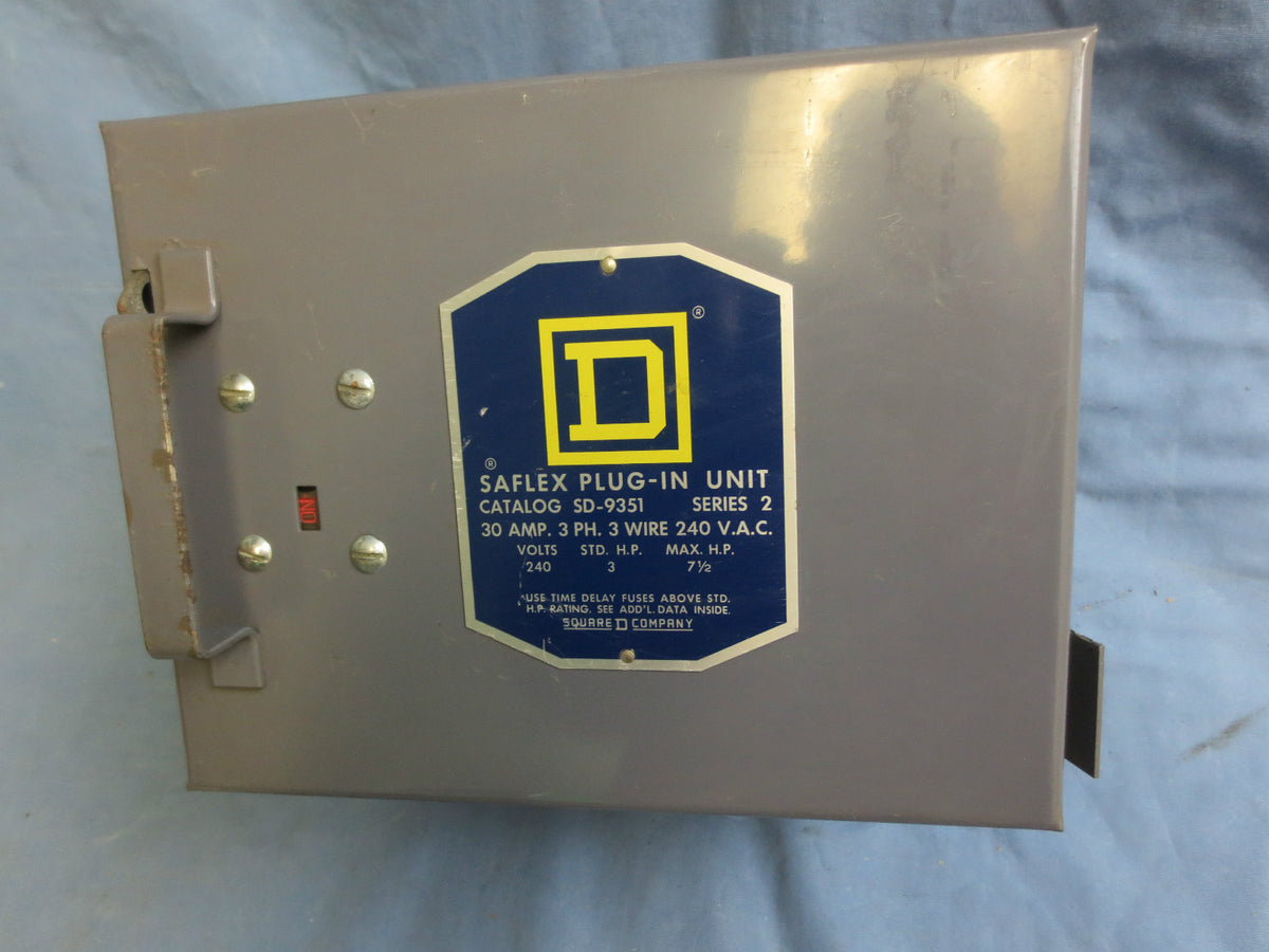 SQUARE D SD-9351 SAFLEX PLUG-IN UNIT - 30A, 3PH, 3WIRE, 240VAC FUSIBLE BUS PLUG