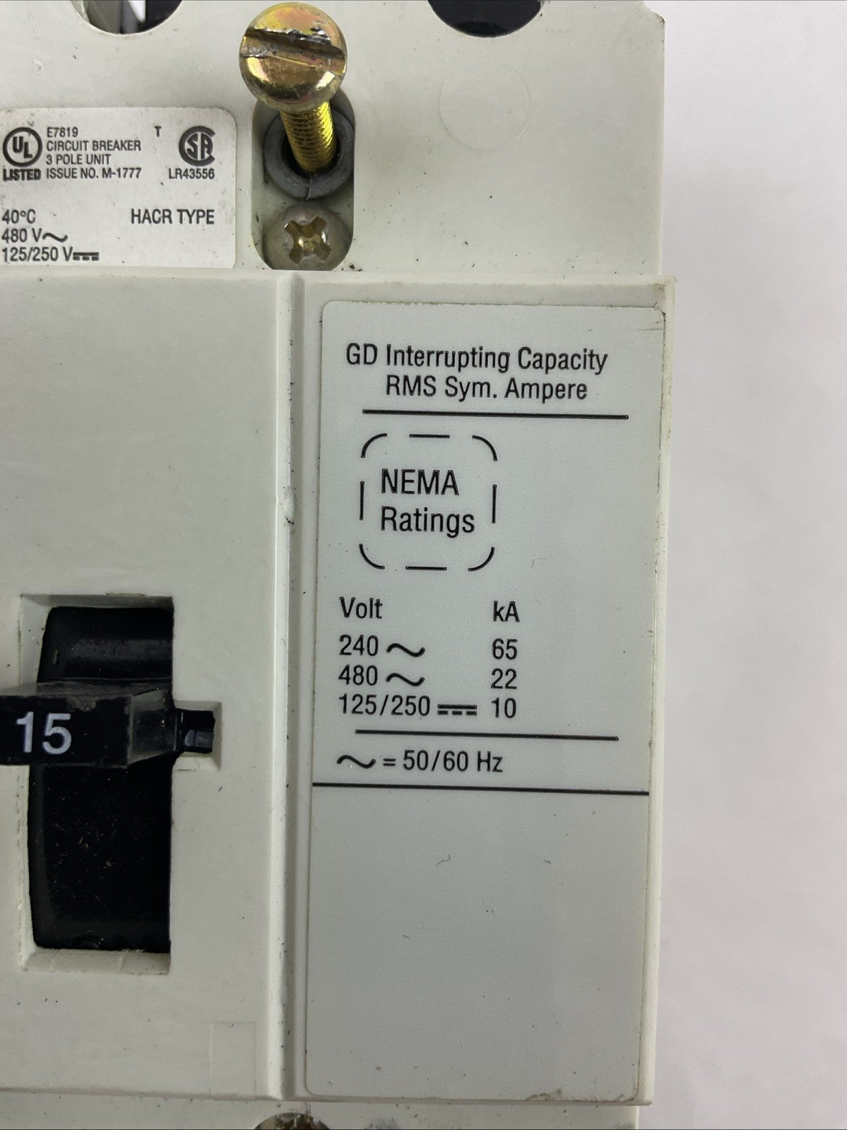 EATON GD 22 INDUSTRIAL CIRCUIT BREAKE 3POLE 15AMP 480VAC 125/250VDC
