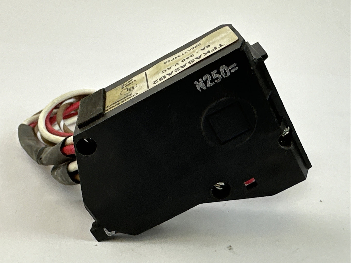 GE TFKASA2AB2 6A 240VAC 286A7734P22 AUXILIARY SWITCH F225 C/B ACCESSORY
