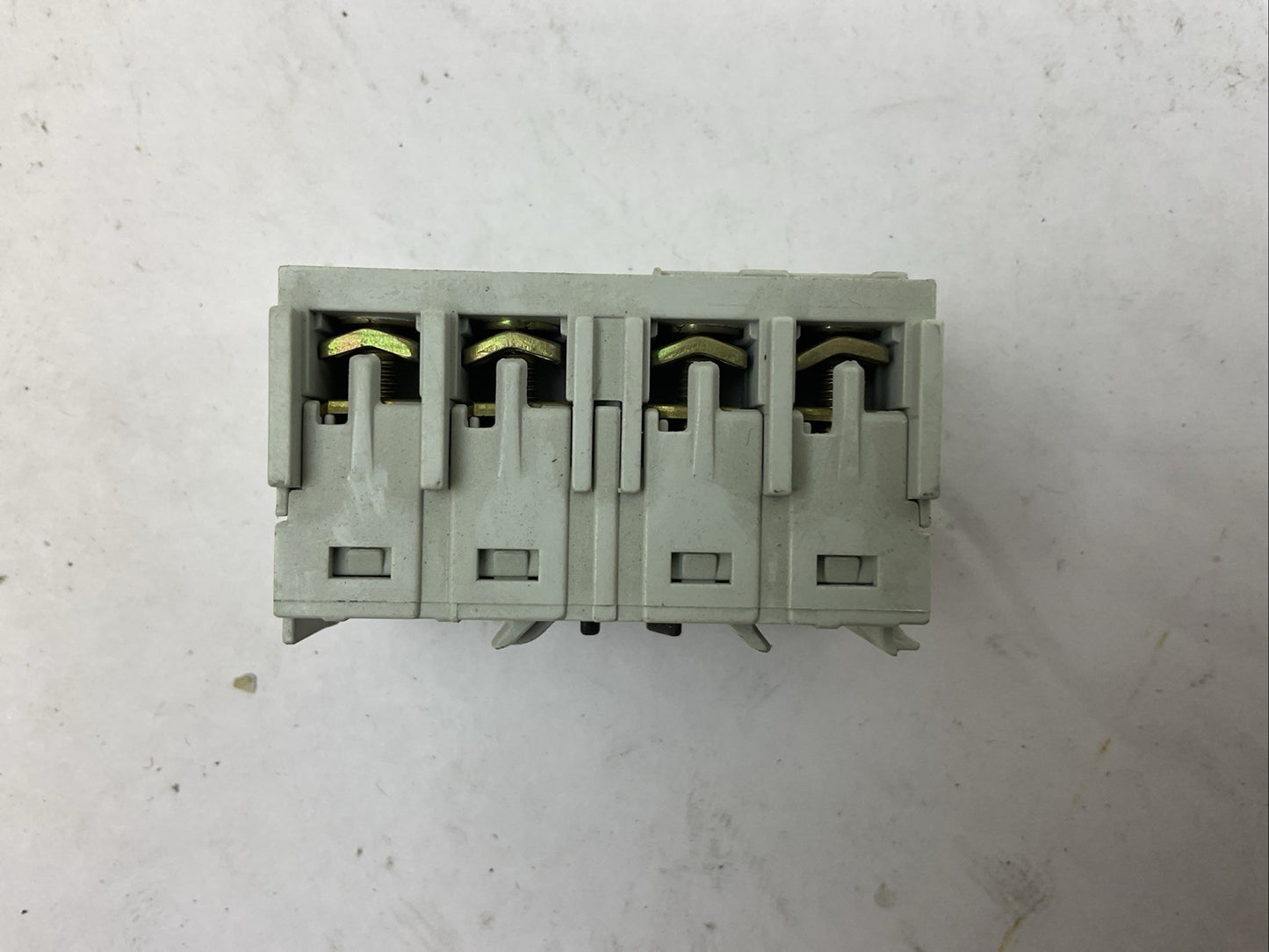 ALLEN BRADLEY 195-MB22 SER A 500VAC 10A AUXILIARY CONTACT BLOCK