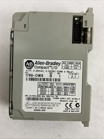 ALLEN BRADLEY 1769-OW8 SER B REV 1 F/W REV 2.1 8PT 5-265VAC 5-125VDC FORM A RELA
