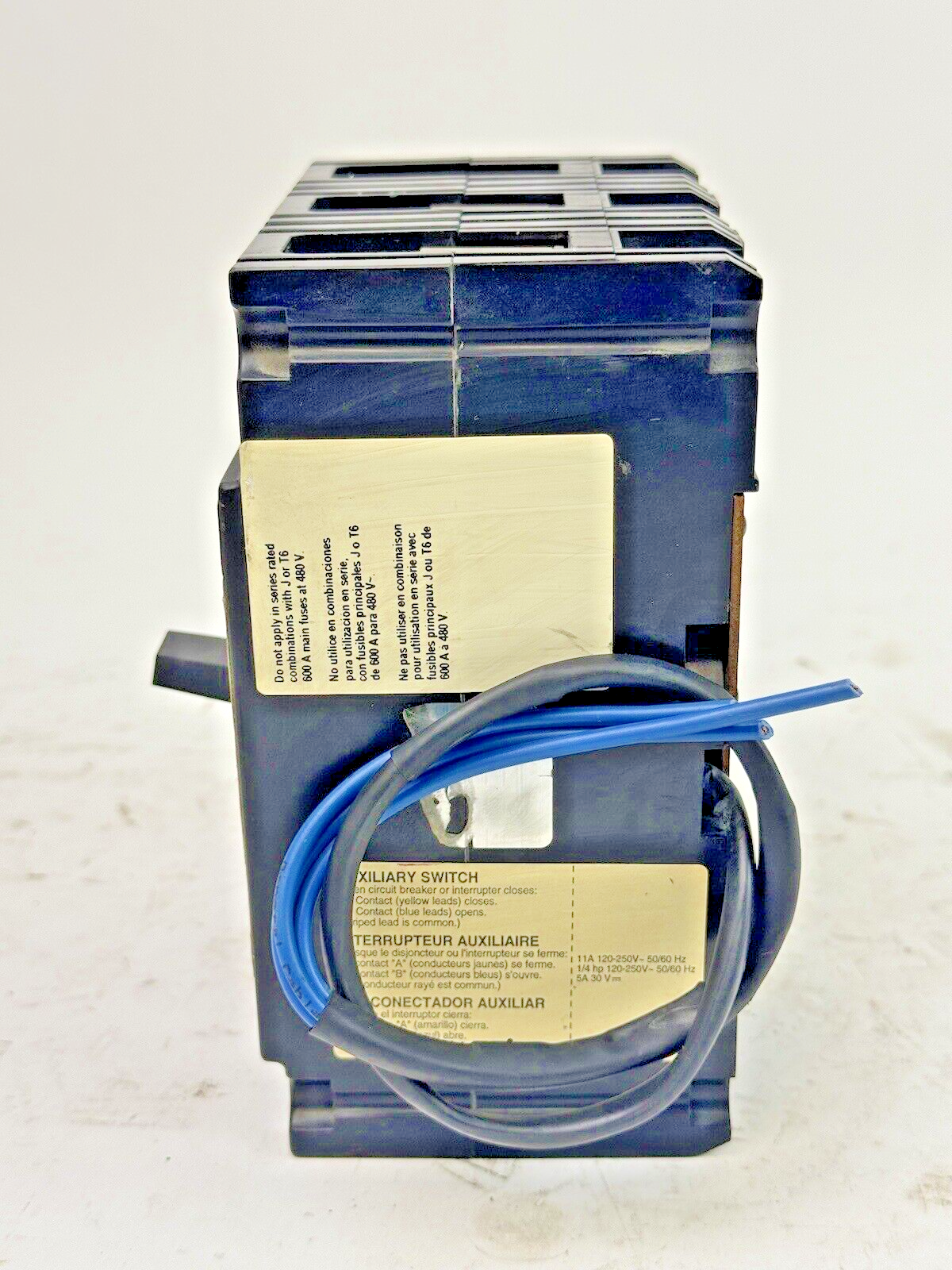 SQUARE D  FHL360401212 MAG-GARD CIRCUIT BREAKER W/ AUX 40A 3POLE 600VAC
