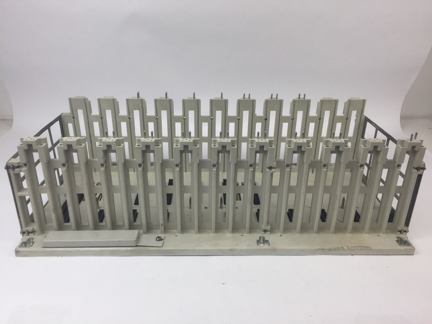 MODION AS-H827-209 11 SLOT RACK