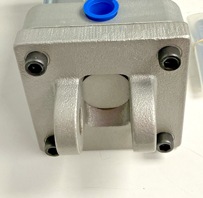 SMC NCDA1X400-0400 250PSI AIR CYLINDER