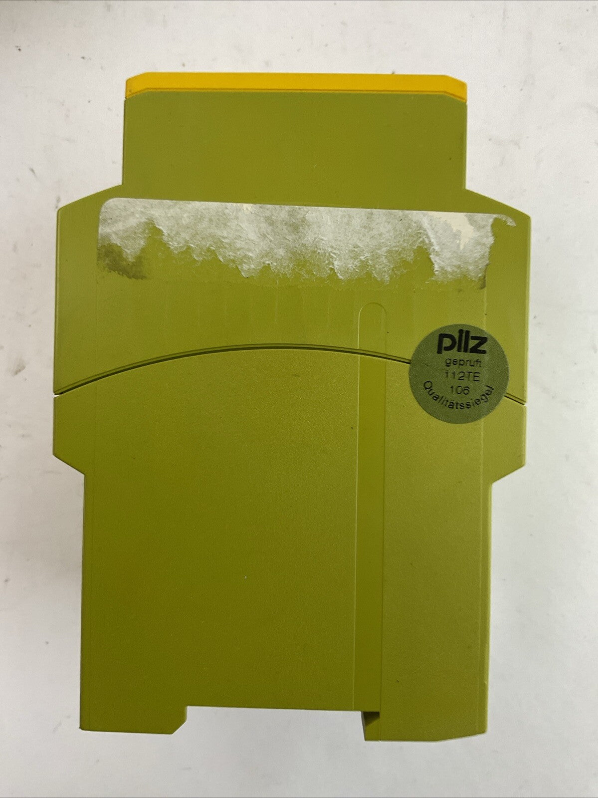 PILZ PZE 9 24VDC 8n/o 1n/c SAFETY RELAY
