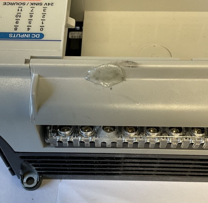 ALLEN BRADLEY 1764-24BWA MICROLOGIX 24 POINT CONTROLLER 24VDC SER.B