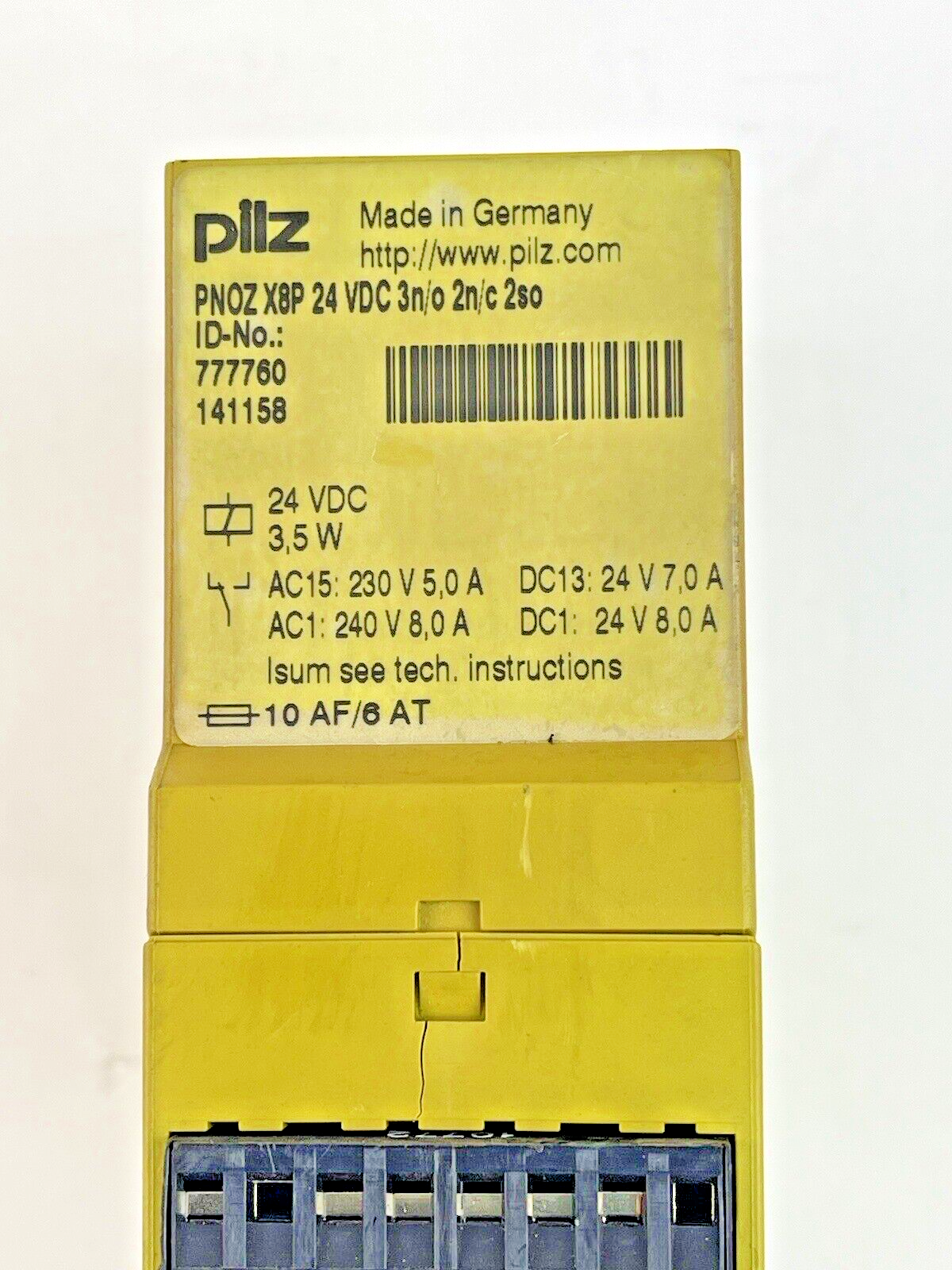 PILZ - PN0ZX8P 24VDC 3n/o 2n/c 2so - SAFETY RELAY - 24VDC, 3.5 W