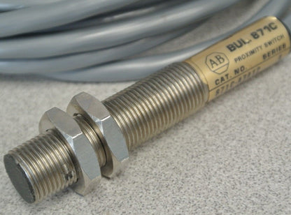 ALLEN-BRADLEY 871C-A3A12 CYLINDRICAL INDUCTIVE PROXIMITY SWITCH / 10-30VDC 3mm