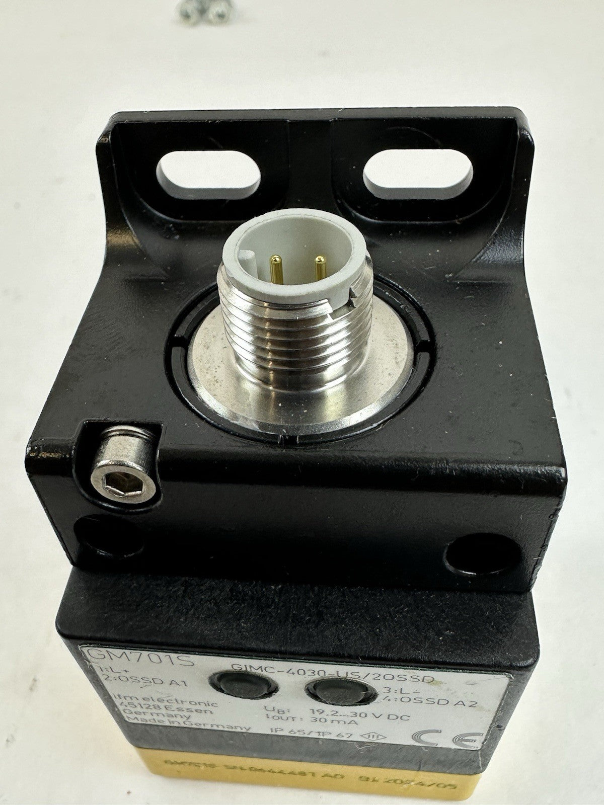 IFM GM701S INDUCTIVE SENSOR GIMC-4030-US/20SSD PROXIMITY SENSOR