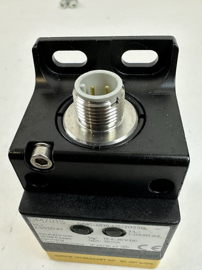 IFM GM701S INDUCTIVE SENSOR GIMC-4030-US/20SSD PROXIMITY SENSOR