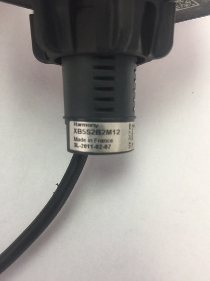 SCHNEIDER ELECTRIC XB5S2B2M12 BIOMETETRIC SWITCH 24VDC 200mA