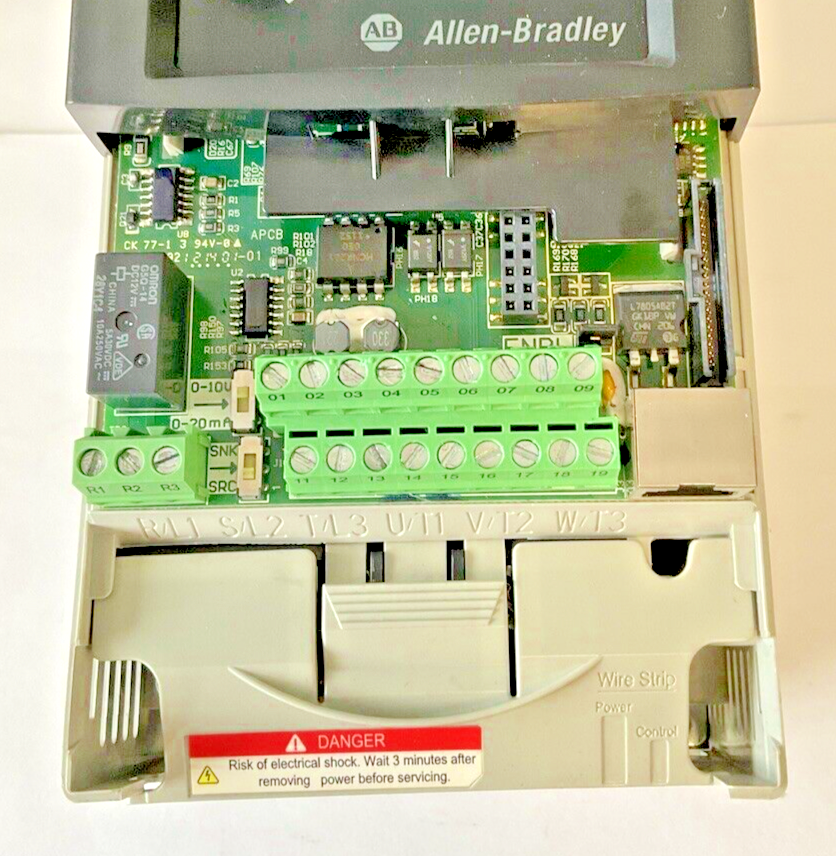 ALLEN BRADLEY 22B-D4P0N104 POWER FLEX AC DRIVE SER.A 1.5KW/2.0HP  FRN.6.02