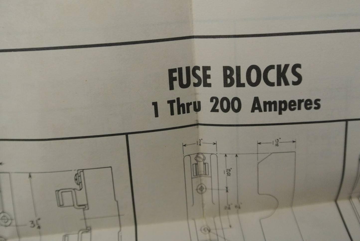 ALLEN-BRADLEY 1491-R126 / FUSE BLOCK /600V, 1-30A, 3-POLE / NEW SURPLUS