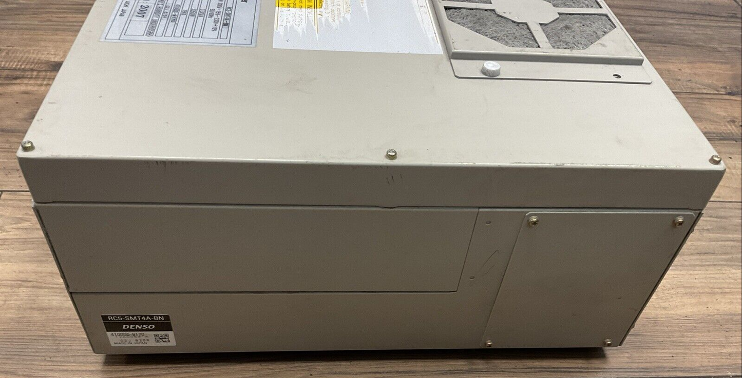 DENSO RC5-SMT4A-BN ROBOT CONTROLLER 3PH 200/230VAC 3.3KVA 3050W