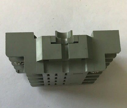 IDEC SH4B-05 RELAY SOCKET BASE 10A 300V***(LOTOF9)***