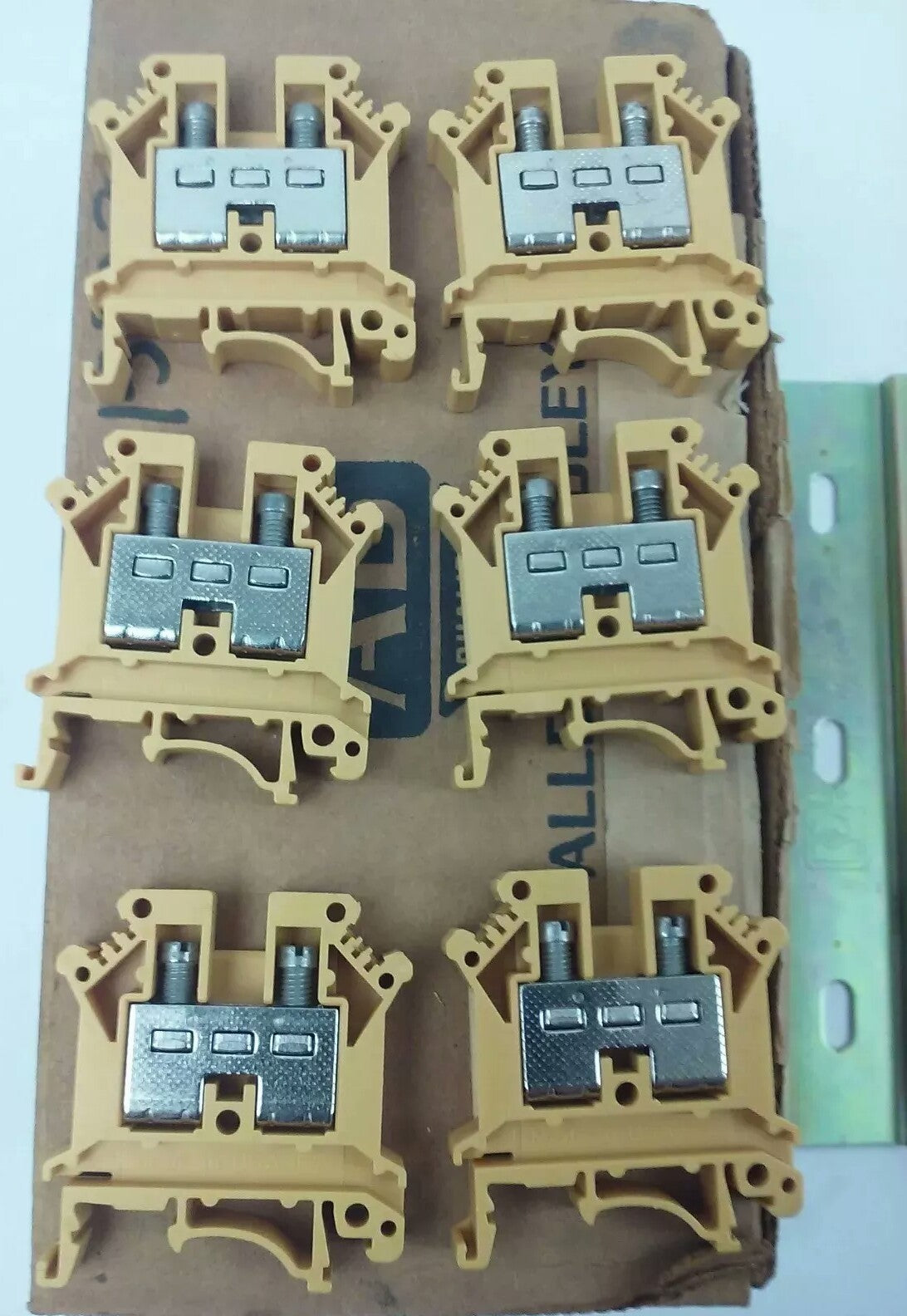 ALLEN BRADLEY 1336P-TB1, 1492-U, I/O TERMINAL UPGRADE KIT, 3-10HP CT, 3-15HP VT