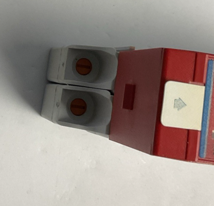 ALLEN BRADLEY 1734-IB8S SAFETY SINK INPUT MODULE SER.B 24VDC W/1734-TOPS SER.A
