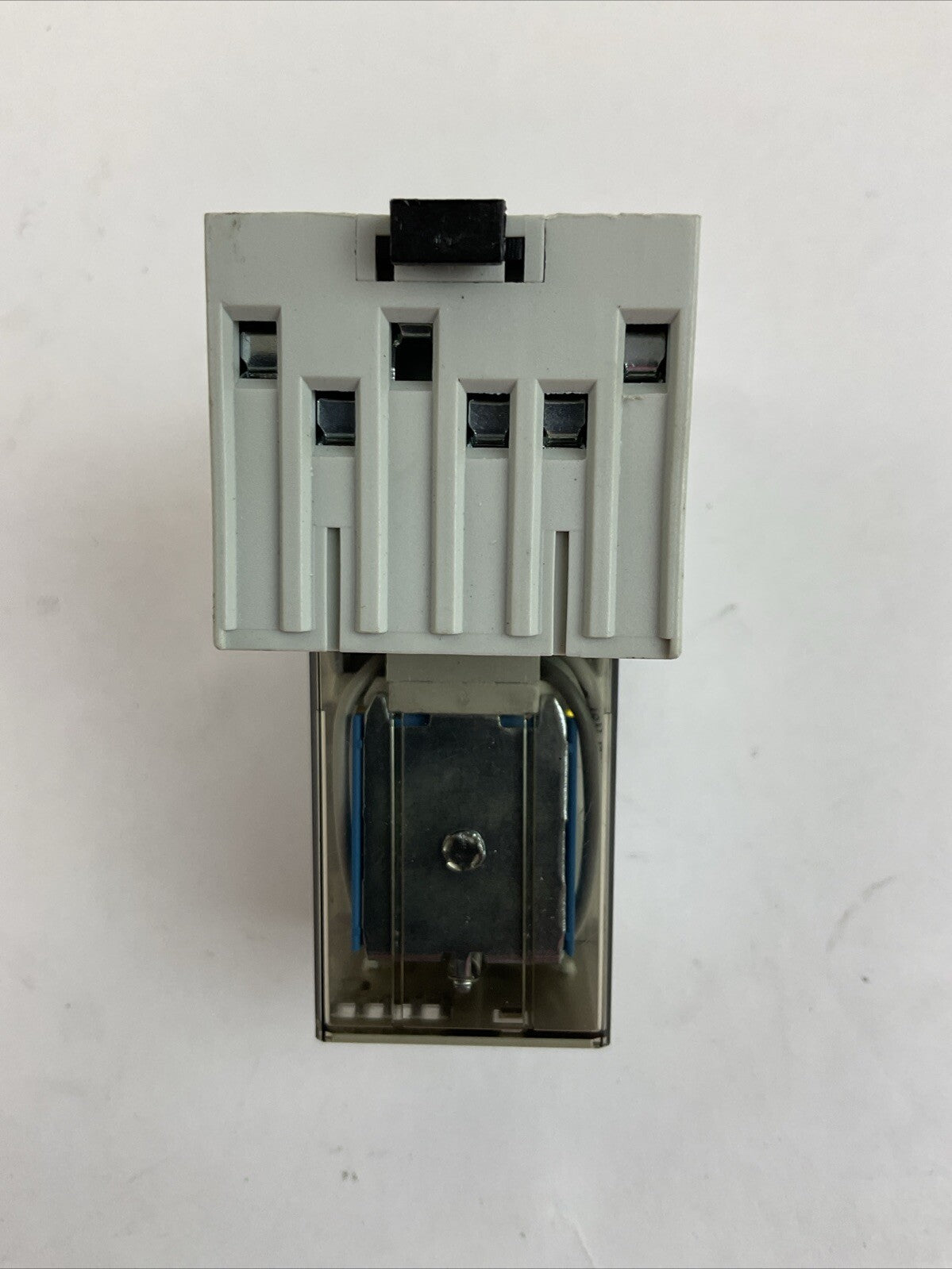 ALLEN BRADLEY 700-HA33Z24 SER D RELAY 700-HN205 SER A RELAY SOCKET 10A 300V