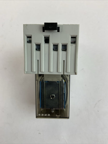 ALLEN BRADLEY 700-HA33Z24 SER D RELAY 700-HN205 SER A RELAY SOCKET 10A 300V
