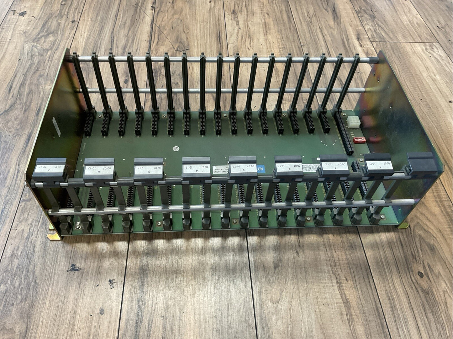 ALLEN BRADLEY 1771AD BULLETIN 1771 I/O CHASSIS SER A