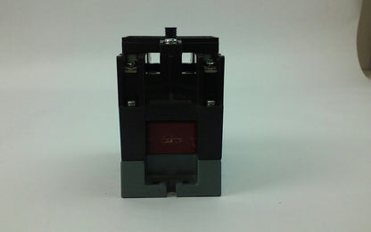 CUTLER HAMMER TYPE M RELAY 600V D26MR20A(LOT OF 10)