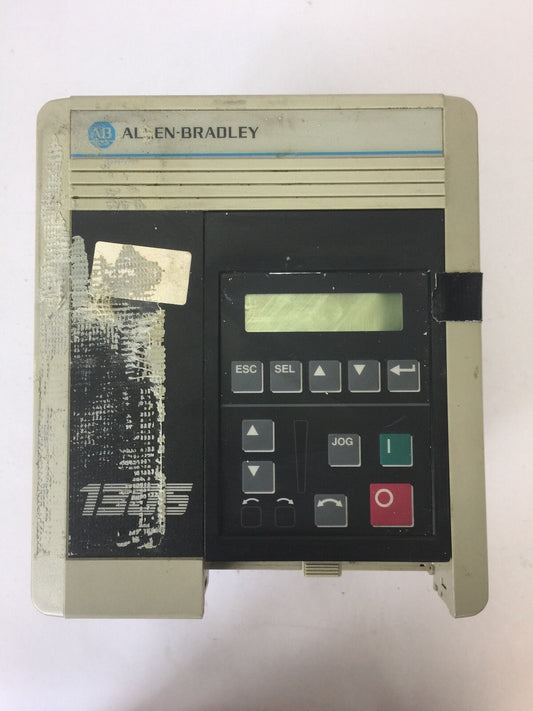 ALLEN BRADLEY 1305-BA06A AC DRIVE INPUT 380-460V 5.8A OUTPUT 380-460V 6A 3 HP