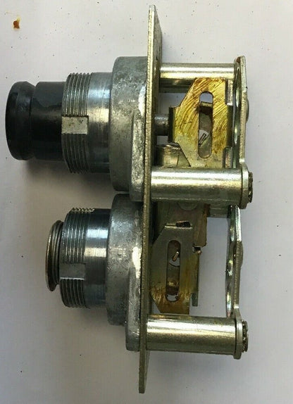 GENERAL ELECTRIC CR2940WM600B MUSHROOM HEAD PUSH BUTTON  ***MISSING RED CAP***